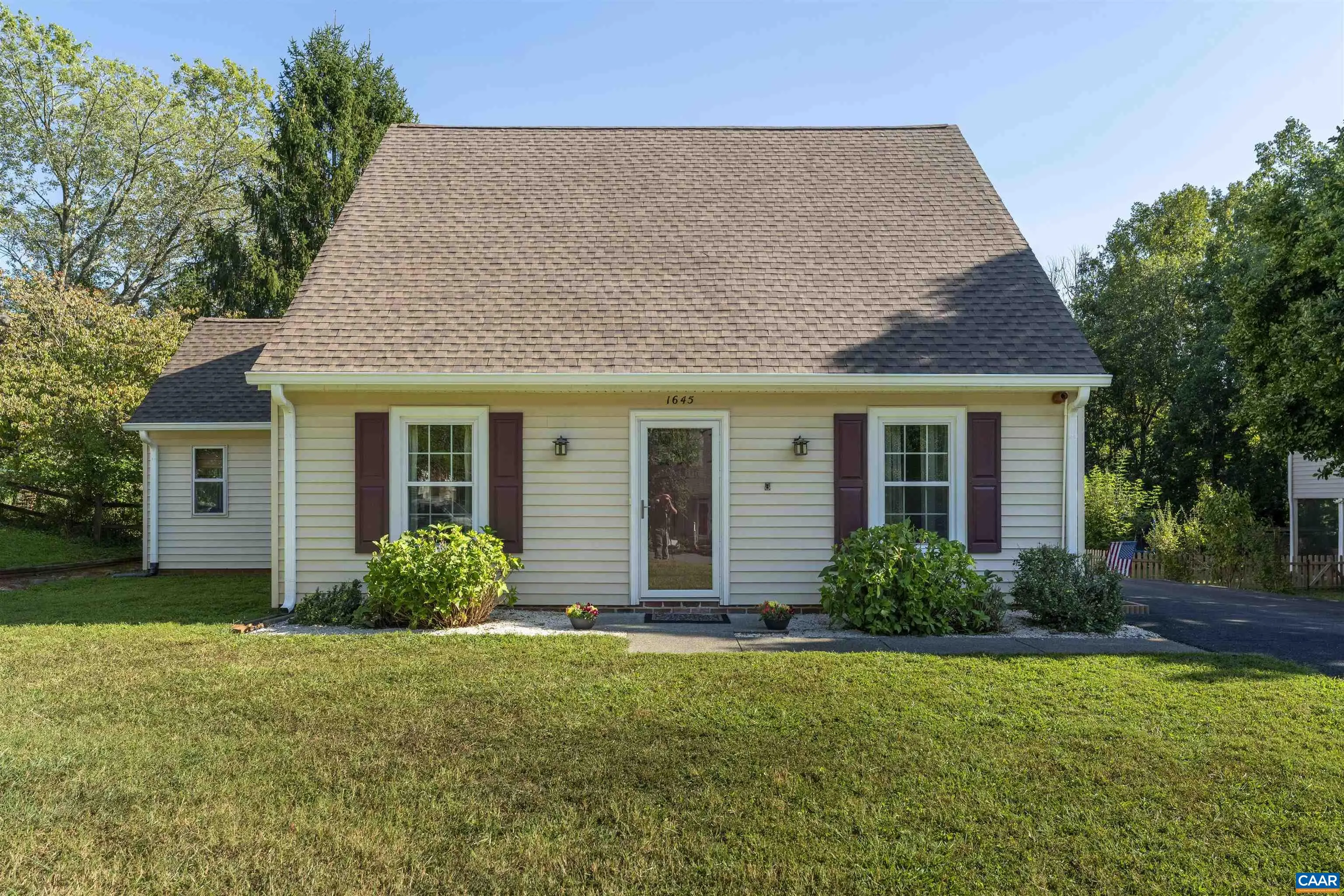 1645 Ravens Pl, Charlottesville