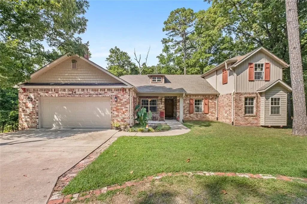 24 Hallock Drive, Bella Vista