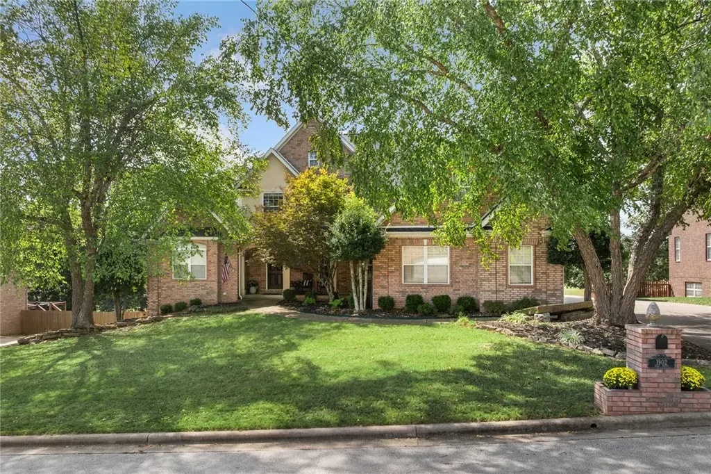 1902 Daly Drive, Harrison