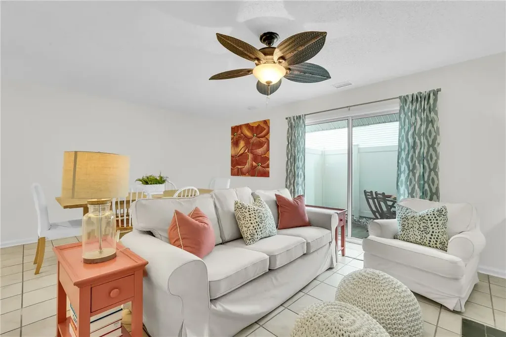 114 S Island Square Drive, St Simons Island