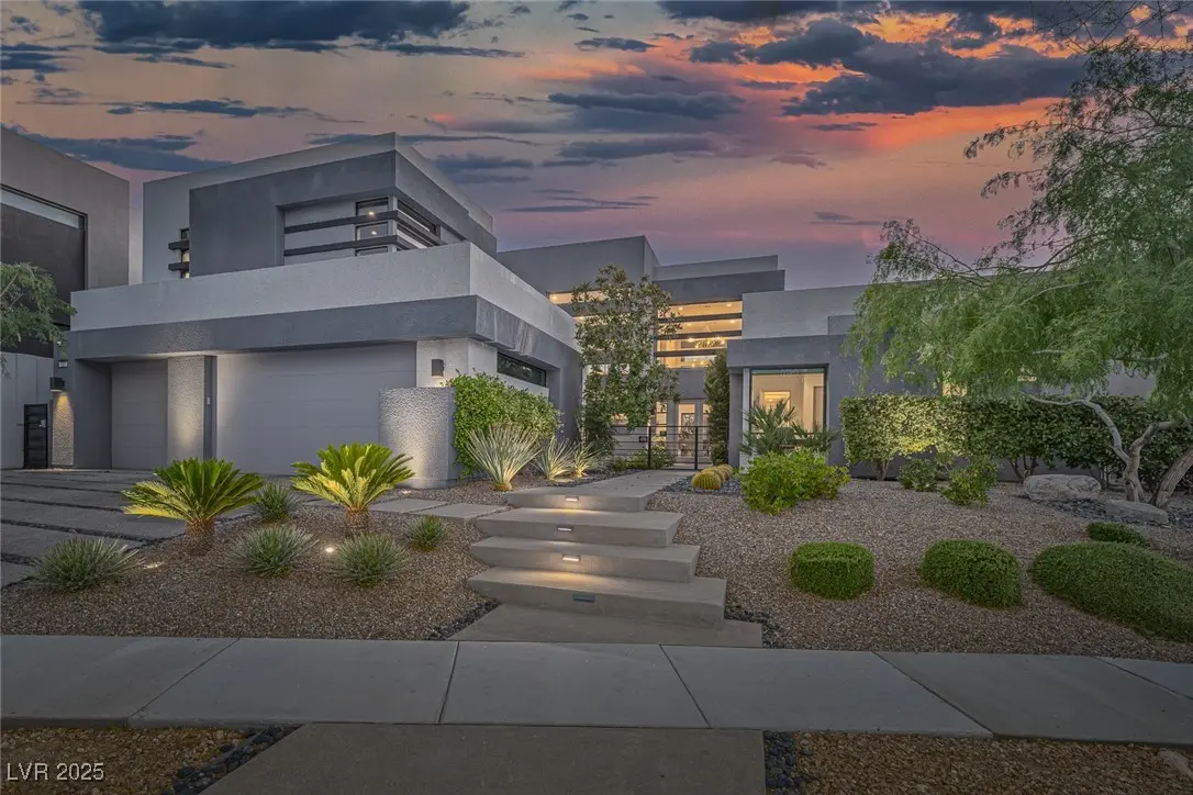 Photo of Listing #2718421