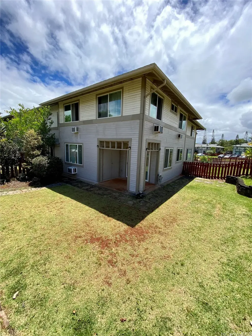 95-1064 Kuauli Street # 212, Mililani