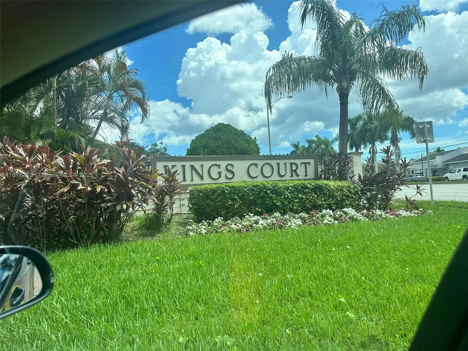 Photo of Listing #A11876213