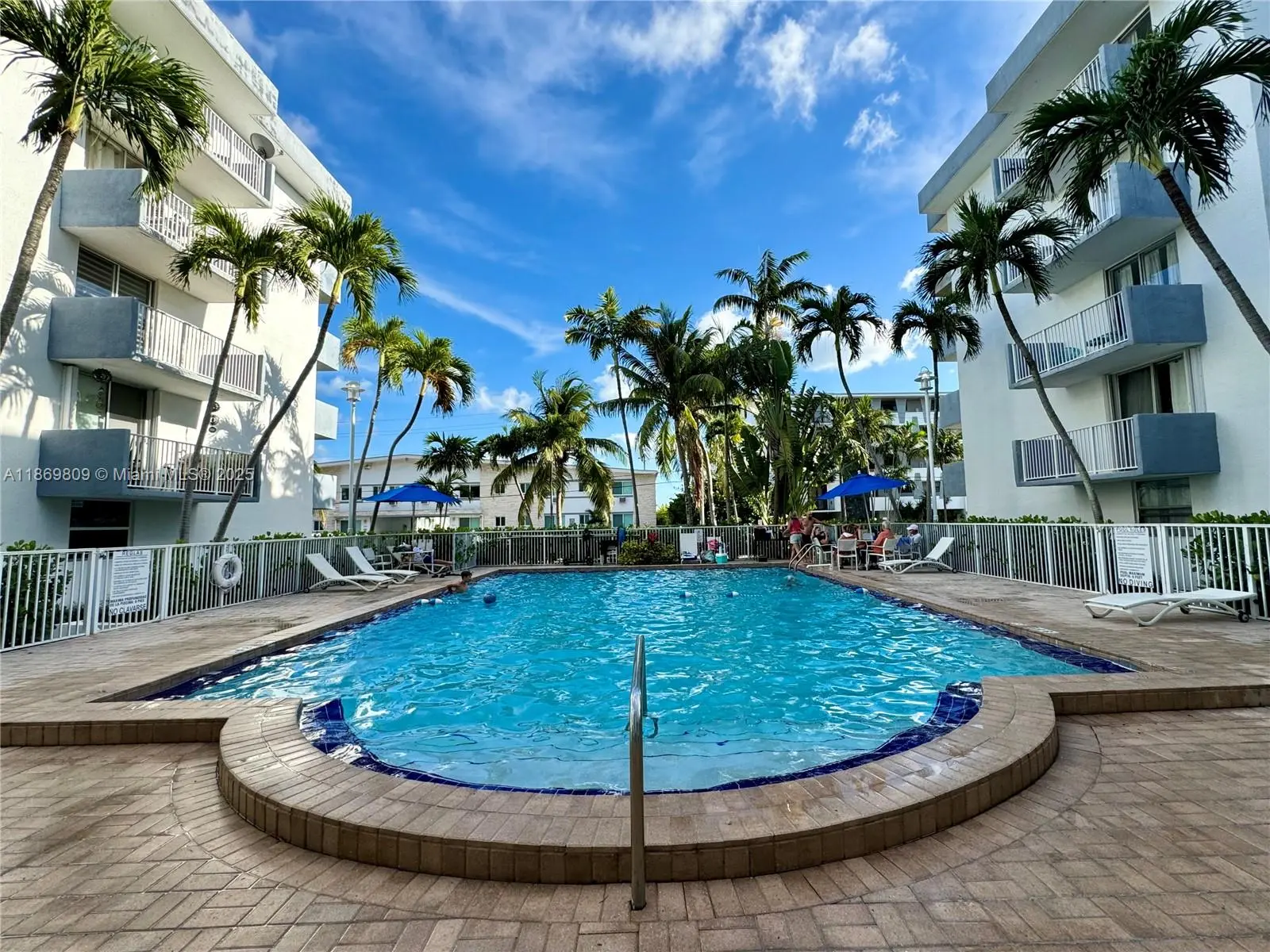 Photo of Listing #A11869809