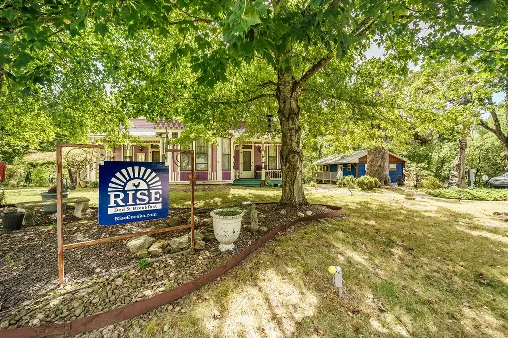 104 Wall Street, Eureka Springs