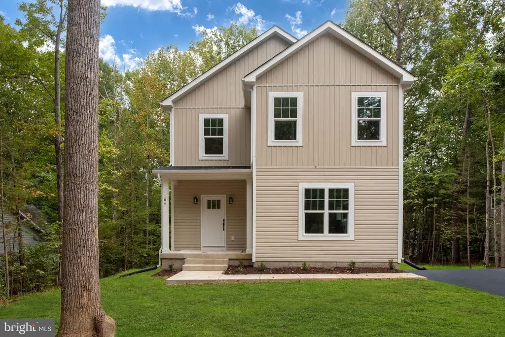 104 Butler Cir, Locust Grove