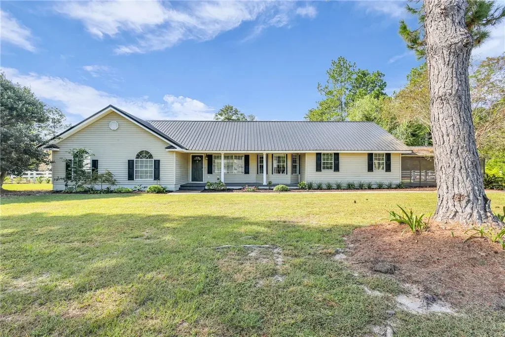 5947 Reese Street, Patterson