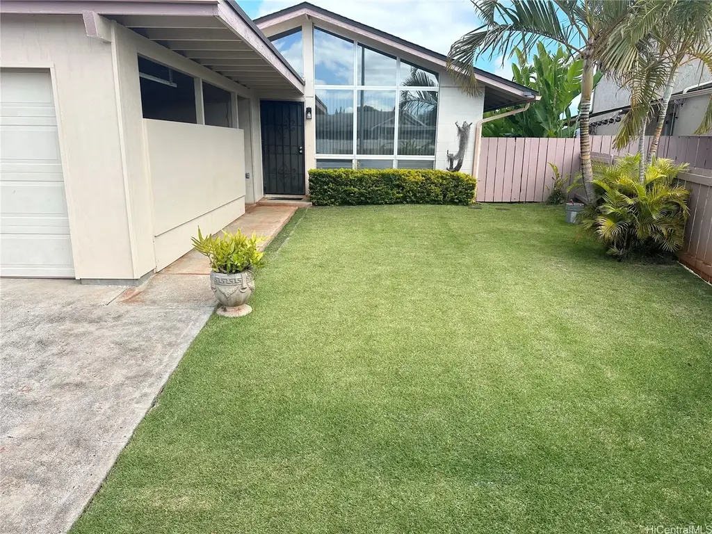 95-231 Kaopua Loop, Mililani