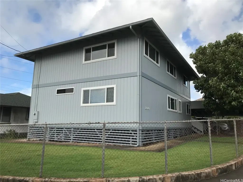 2215 Lokelani Street, Honolulu