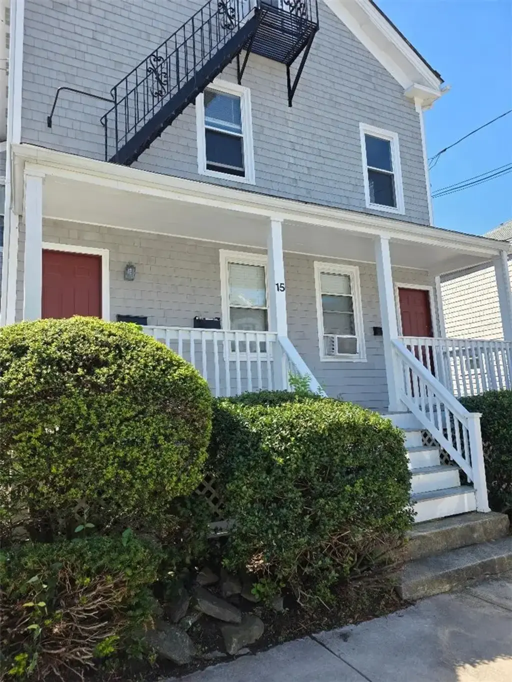 15 Webster St # 2, Newport