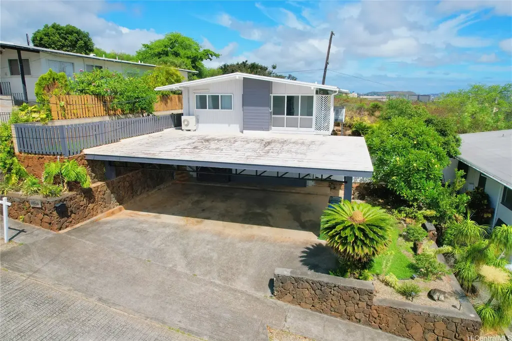 1559 Ala Amoamo Street, Honolulu