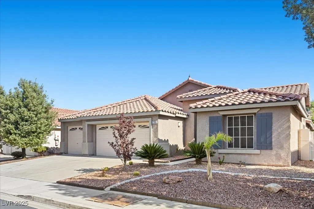 Photo of Listing #2719095