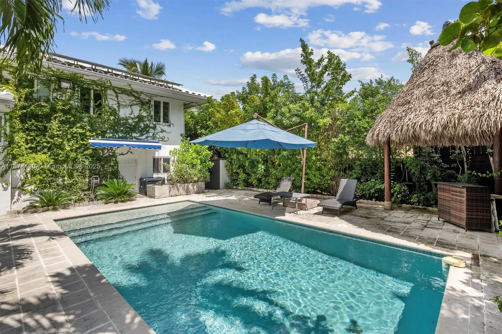 Photo of Listing #A11878490