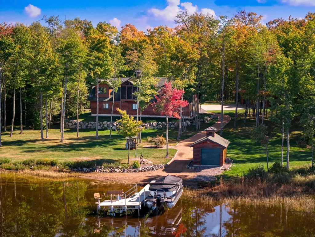 6920 N Lake Six Rd, Mercer