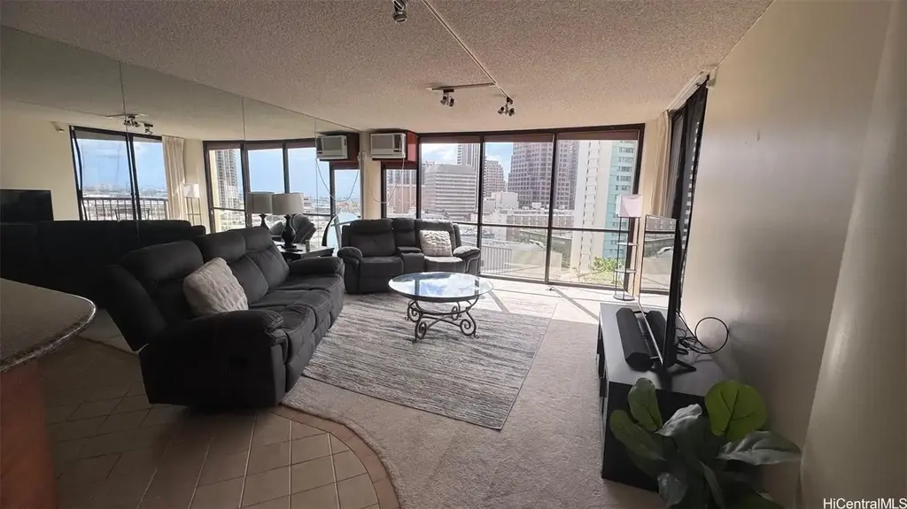 60 N Beretania Street # 1301, Honolulu