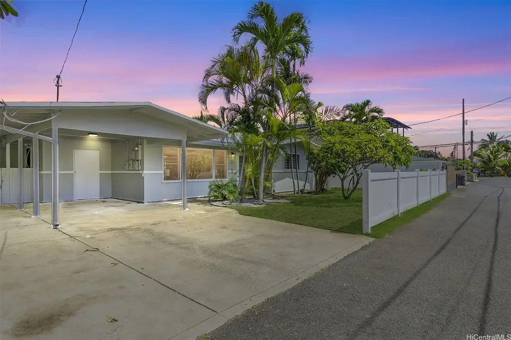 445 N Kainalu Drive # B, Kailua