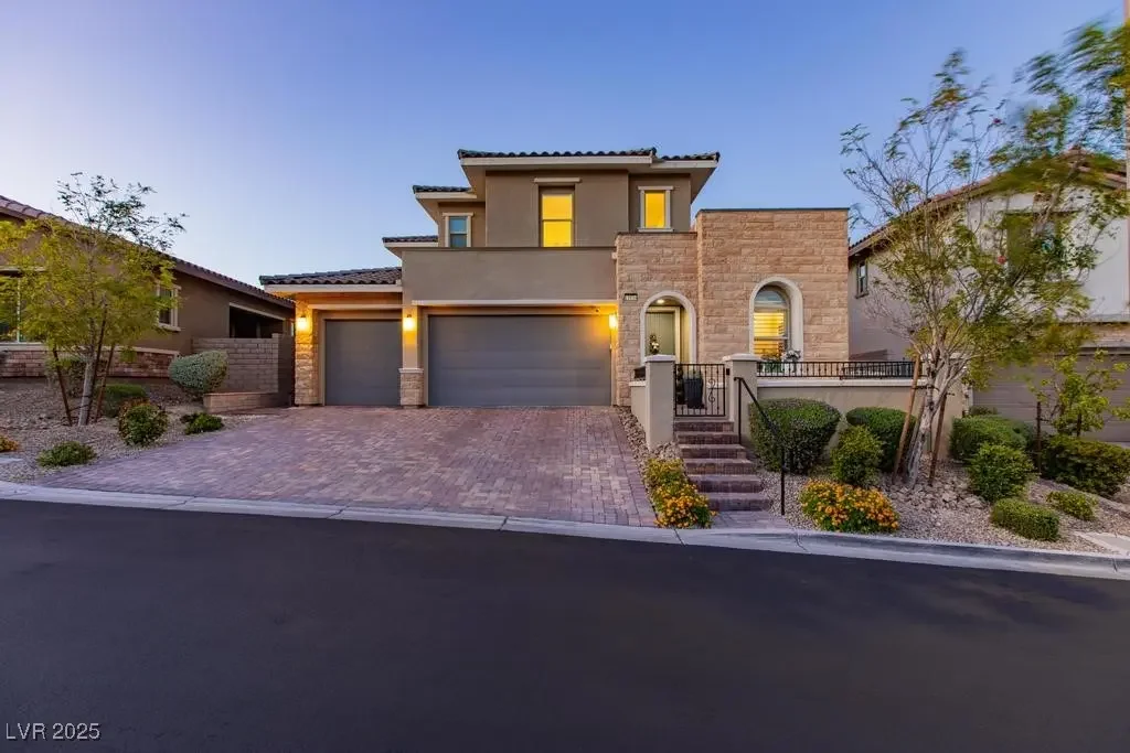 Photo of Listing #2719193