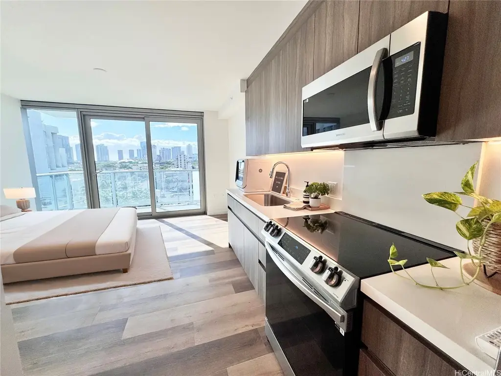 1515 Liona Street # 508, Honolulu