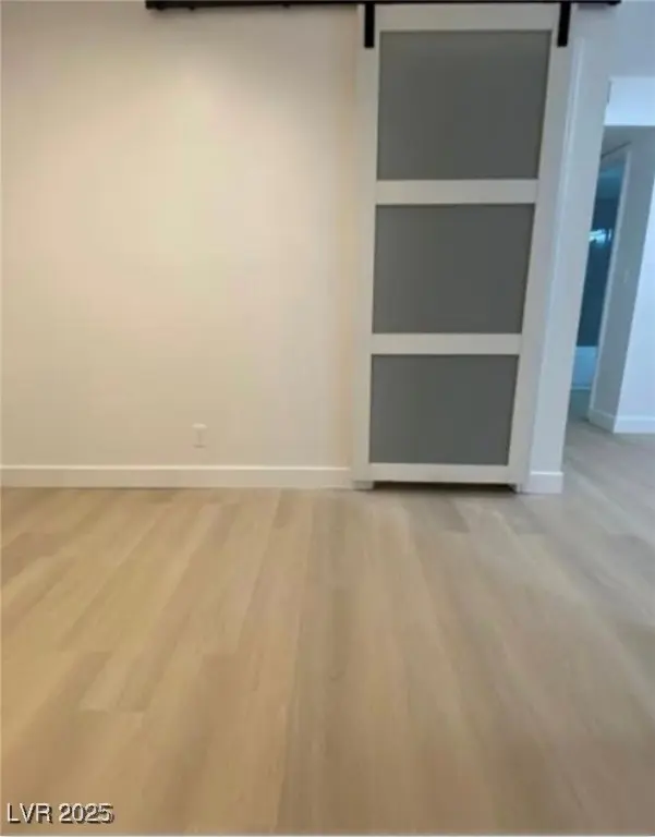 Photo of Listing #2719378