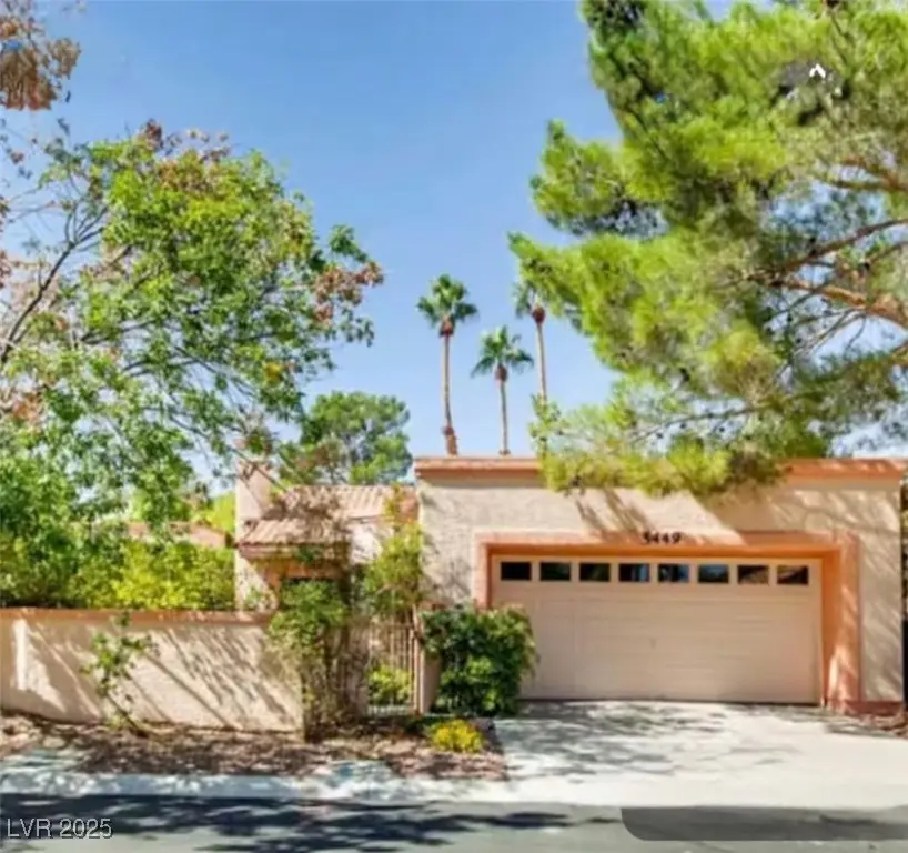 Photo of Listing #2719131