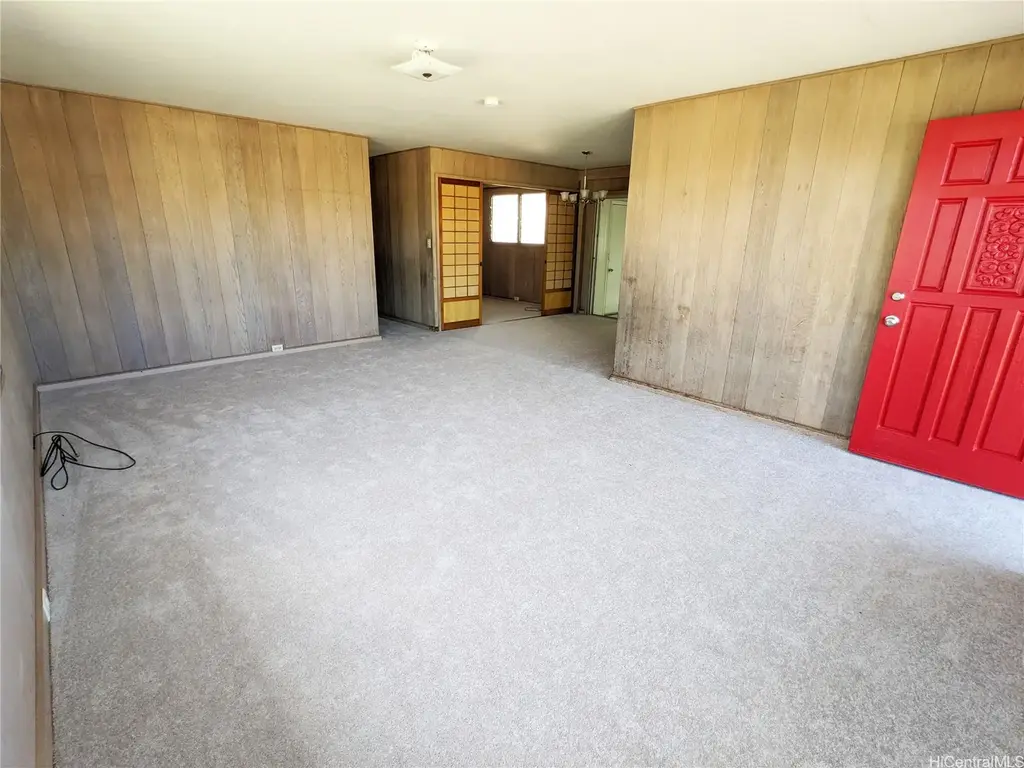 94-447 Kahualei Place, Waipahu