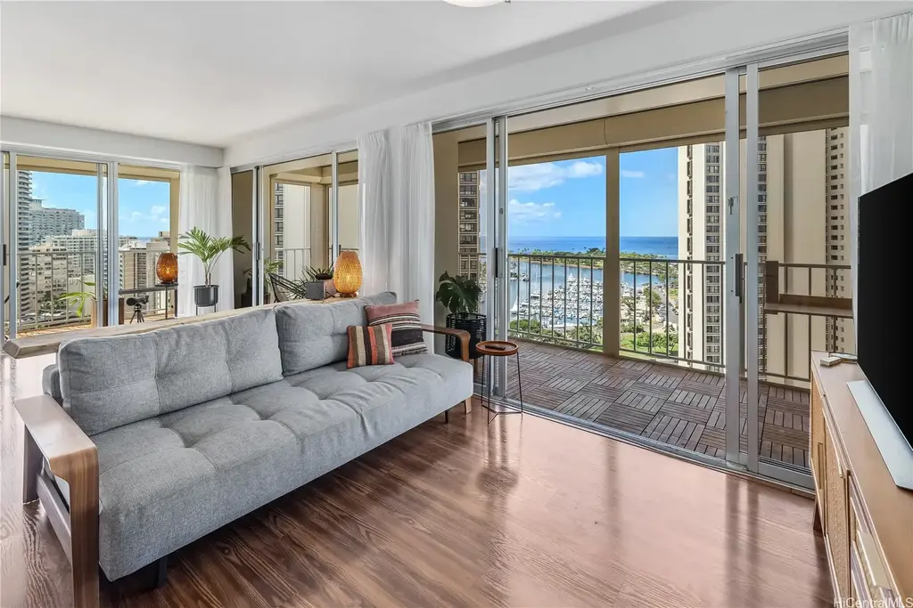 419 Atkinson Drive # 2004, Honolulu