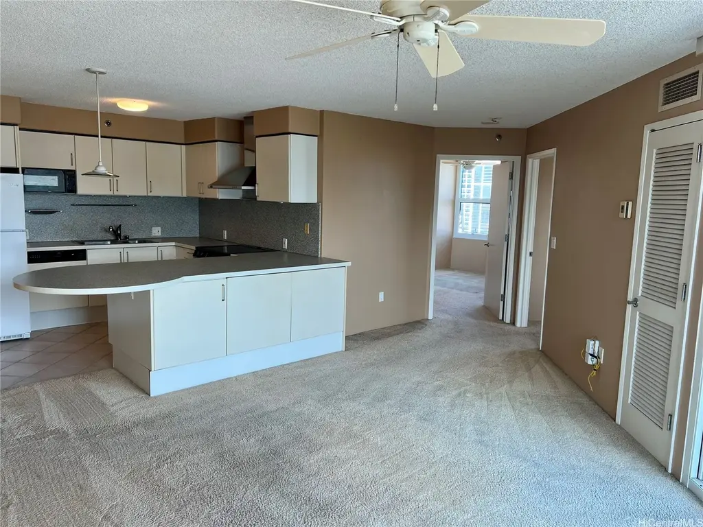 (unit #3107) 801 S King Street, Honolulu