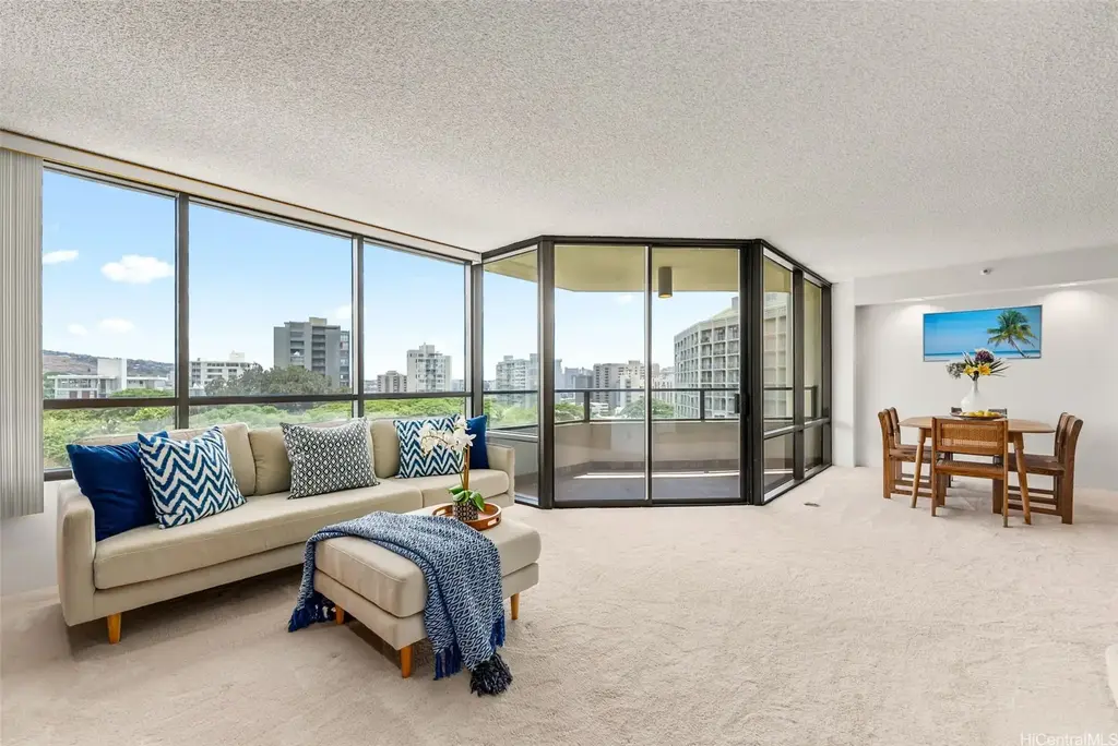 1525 Wilder Avenue # 904, Honolulu
