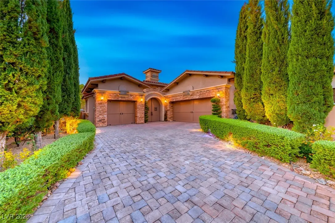 Photo of Listing #2719186