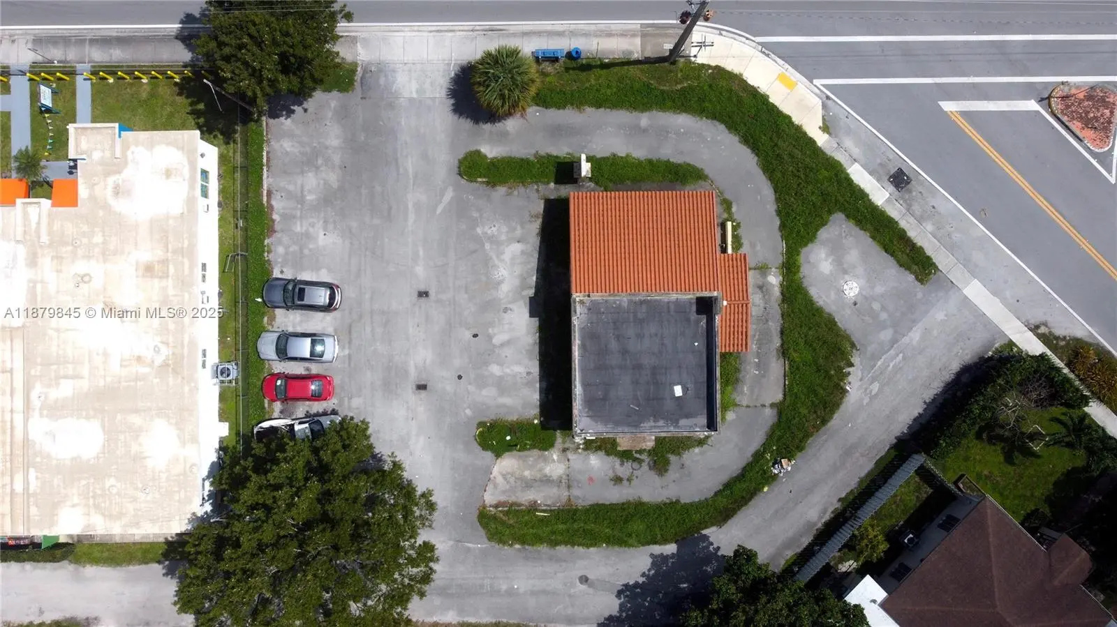 Photo of Listing #A11879845