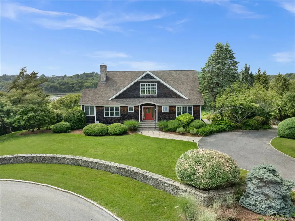 21 Ocean Heights Rd, Newport