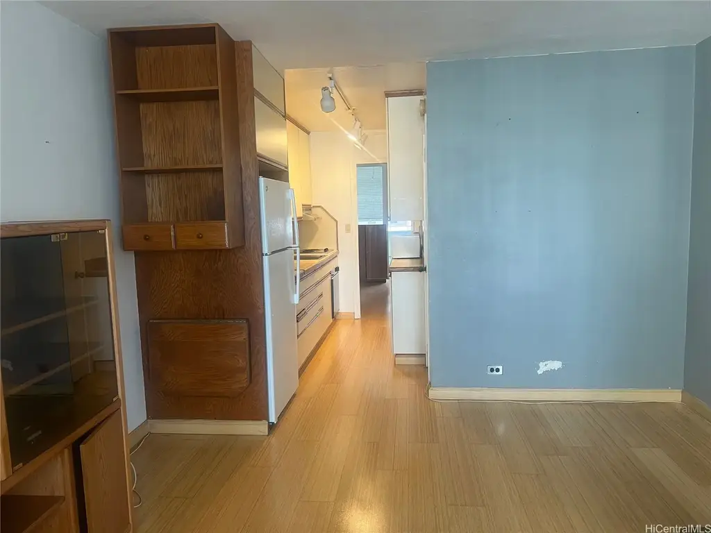 425 Ena Road # A1207, Honolulu
