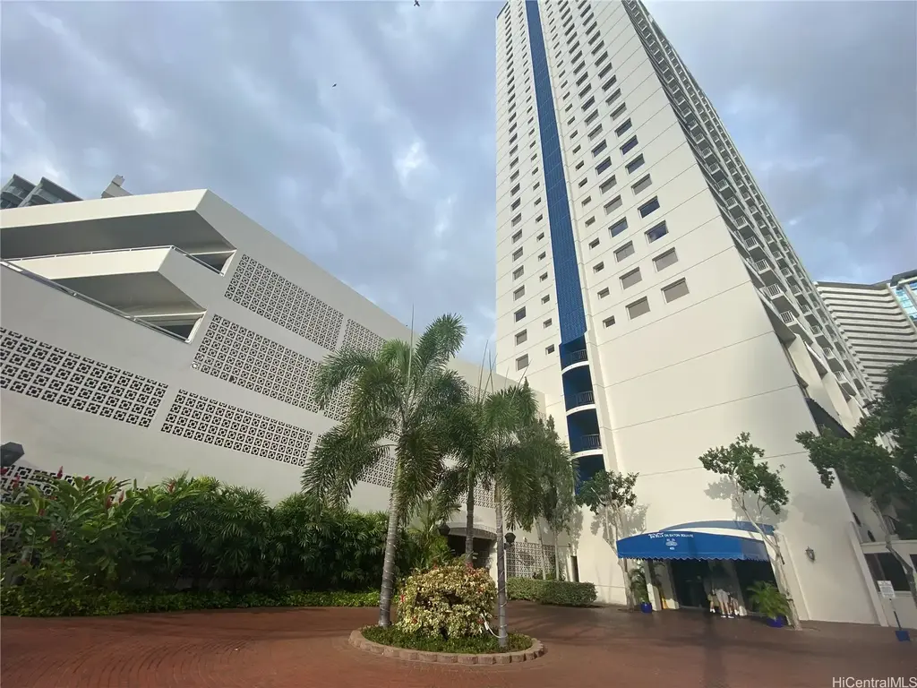 400 Hobron Lane # 1206, Honolulu