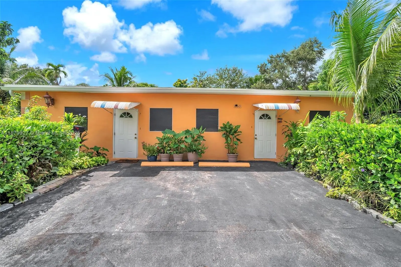 Photo of Listing #A11879927