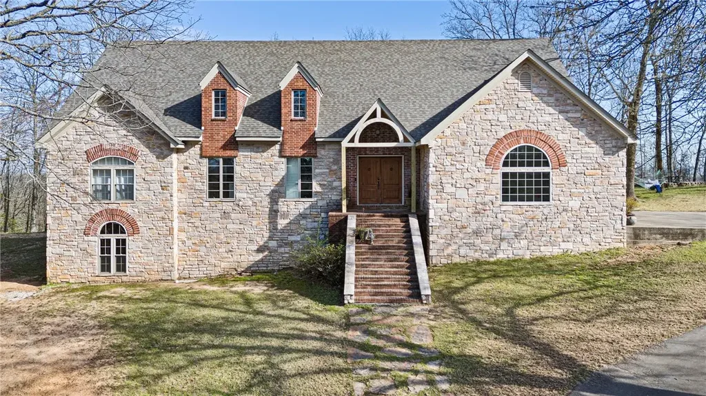 4 Robins Ridge Road, Morrilton