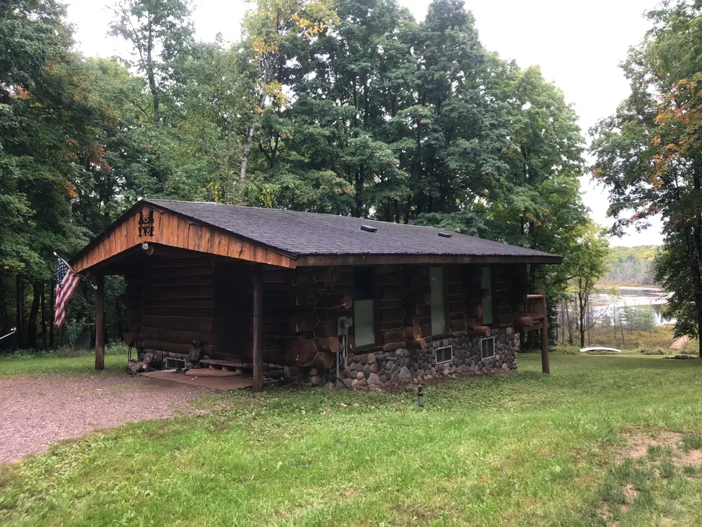 8549 Crawford Lake Rd, Presque Isle