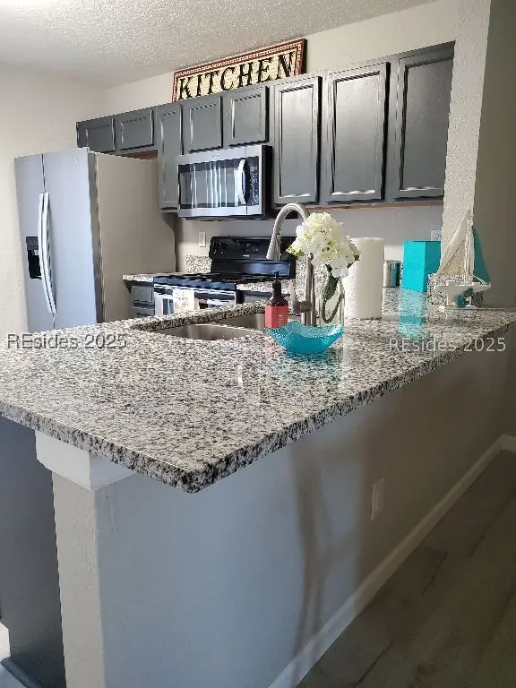 407 Lake Park Way, Bluffton