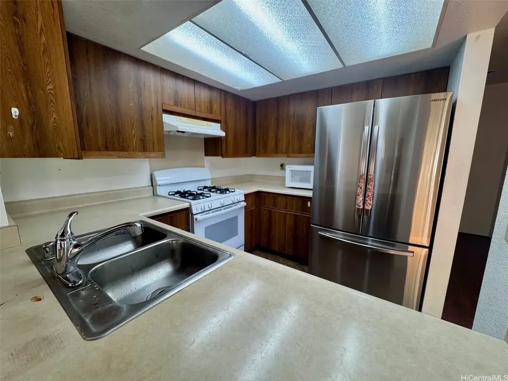 98-630 Lania Place, Aiea