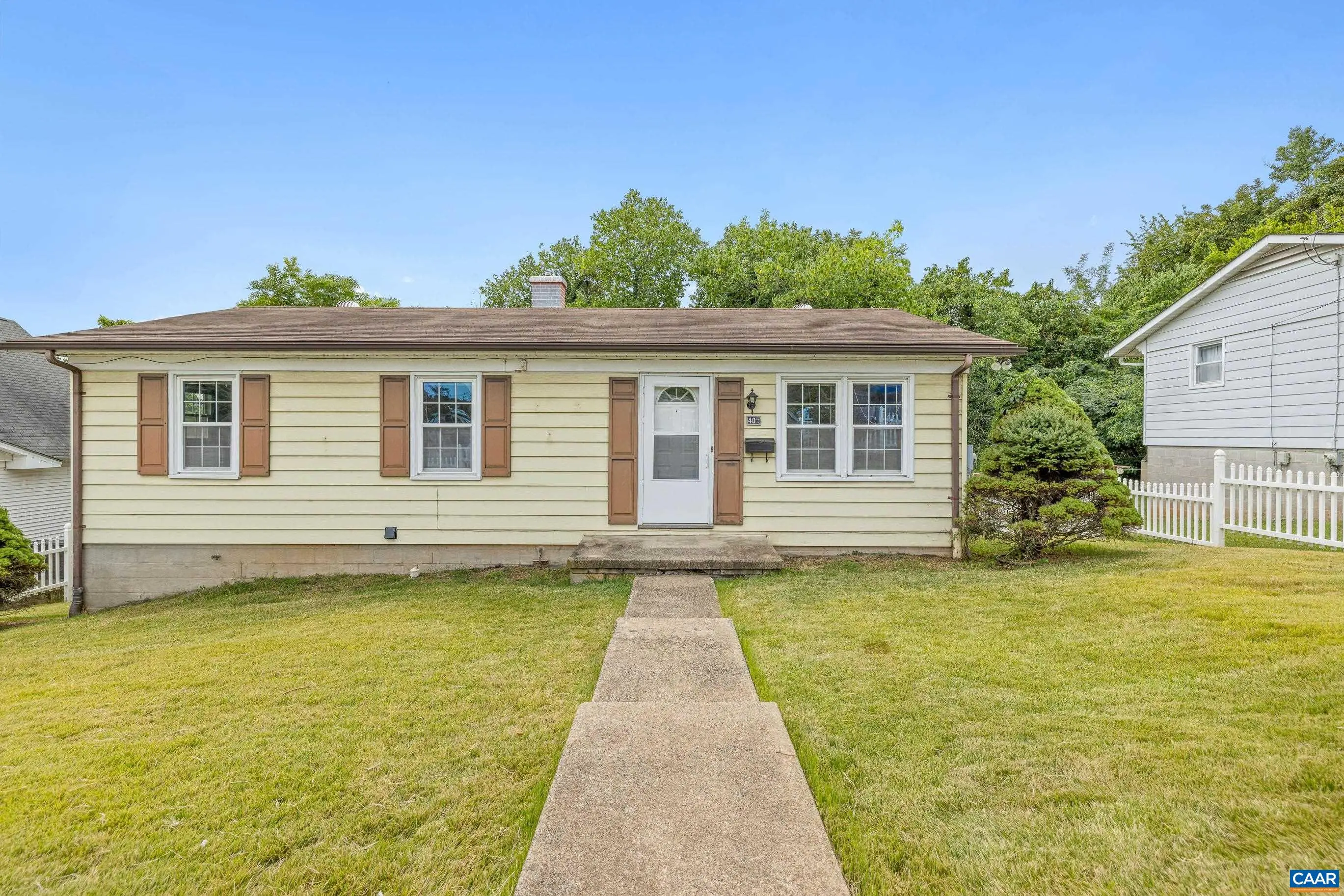 408 Carlton Rd, Charlottesville