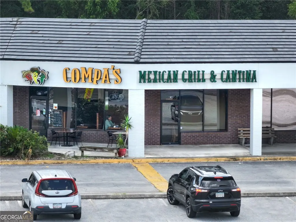 127-129-133 City Smitty Drive, St Marys