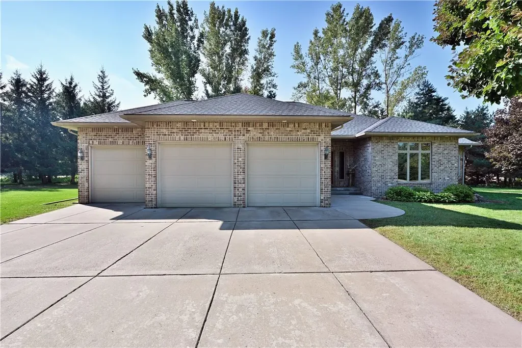 2047 23 11/16 Avenue, Rice Lake