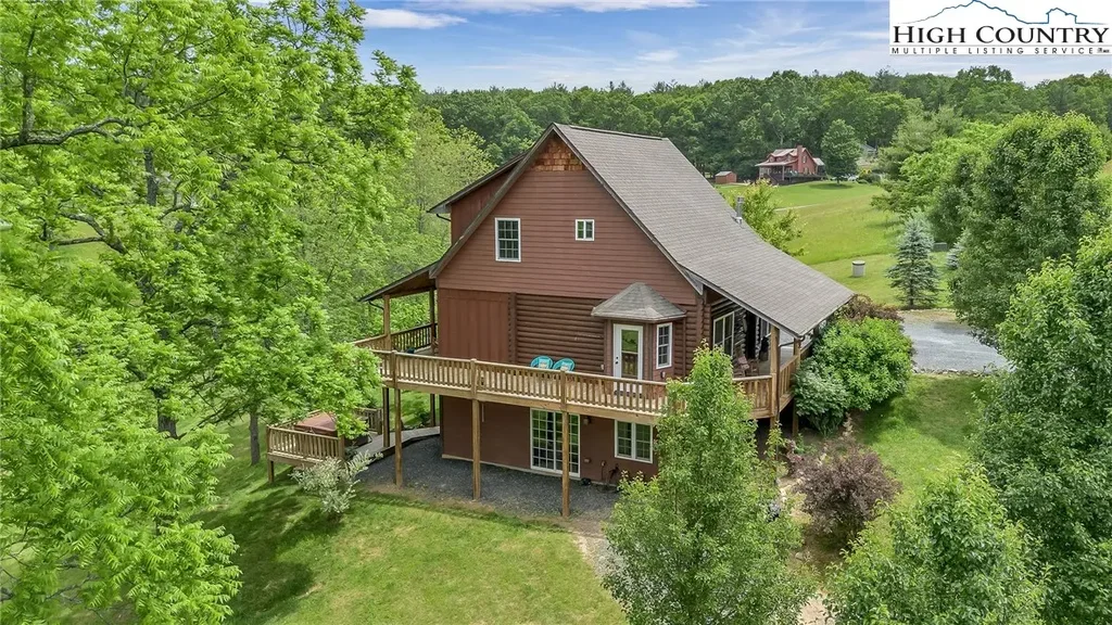 218 Cherokee Circle, Jefferson
