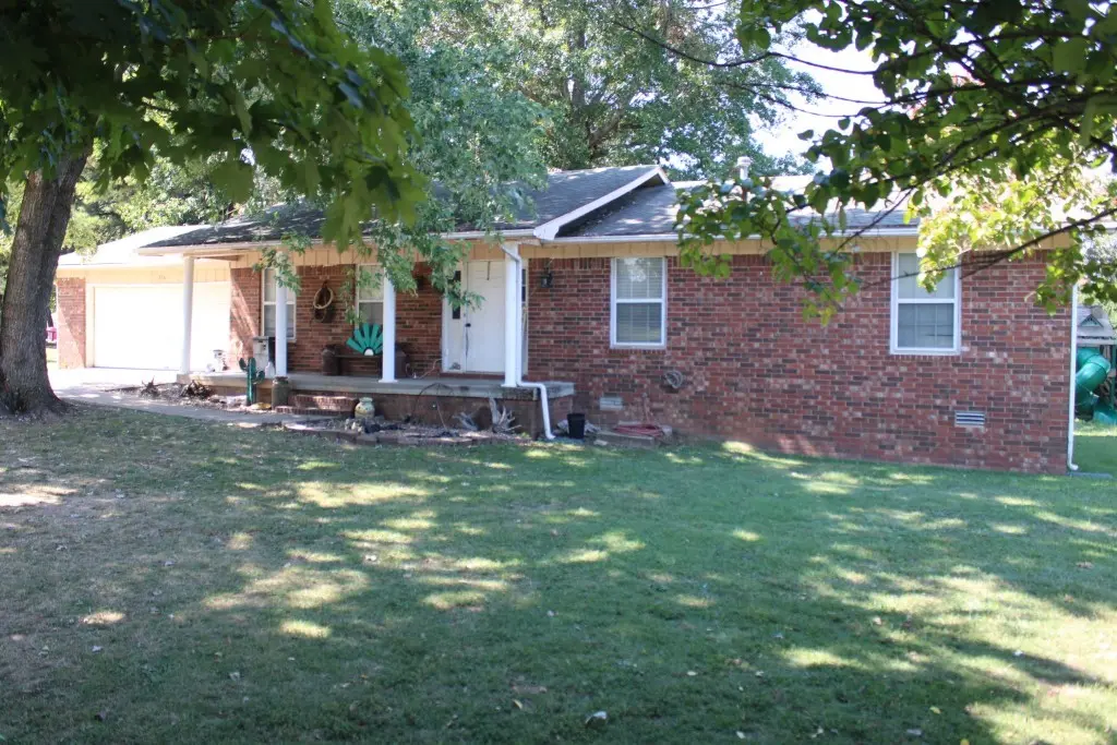 1350 Hawkins, Harrison