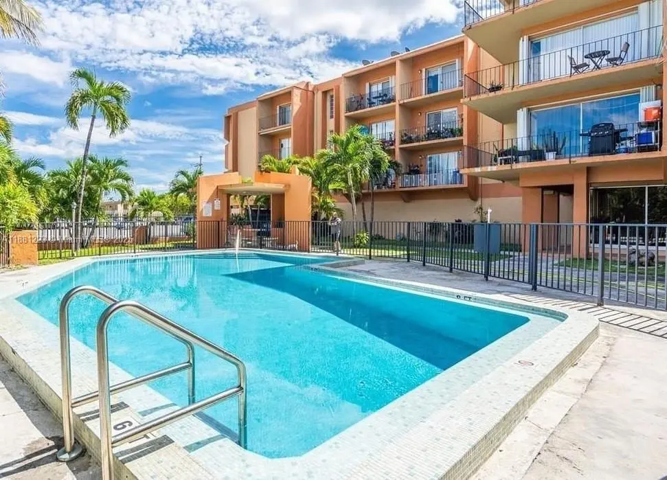 Photo of Listing #A11881223