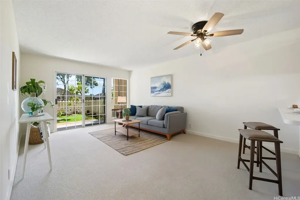 94-1449 Waipio Uka Street # K106, Waipahu