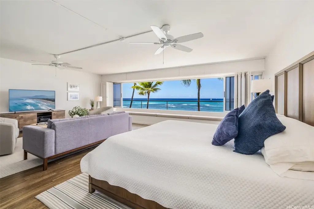 2895 Kalakaua Avenue # 302, Honolulu