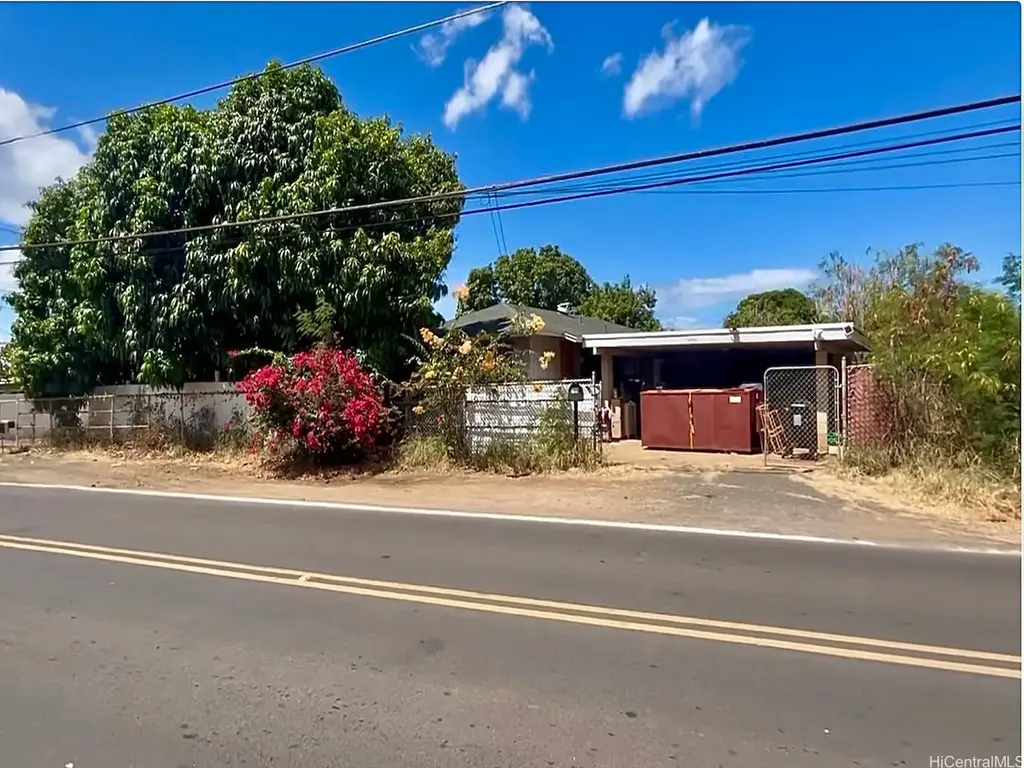 84-705 Lahaina Street, Waianae