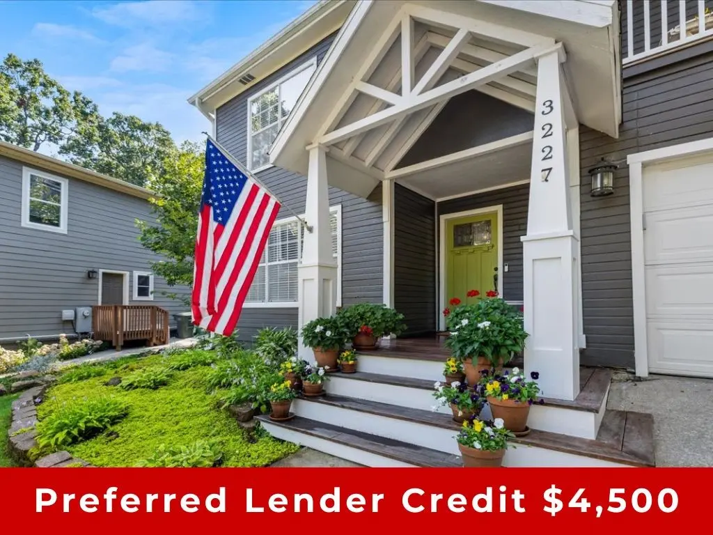 3227 N Kings Cross, Fayetteville