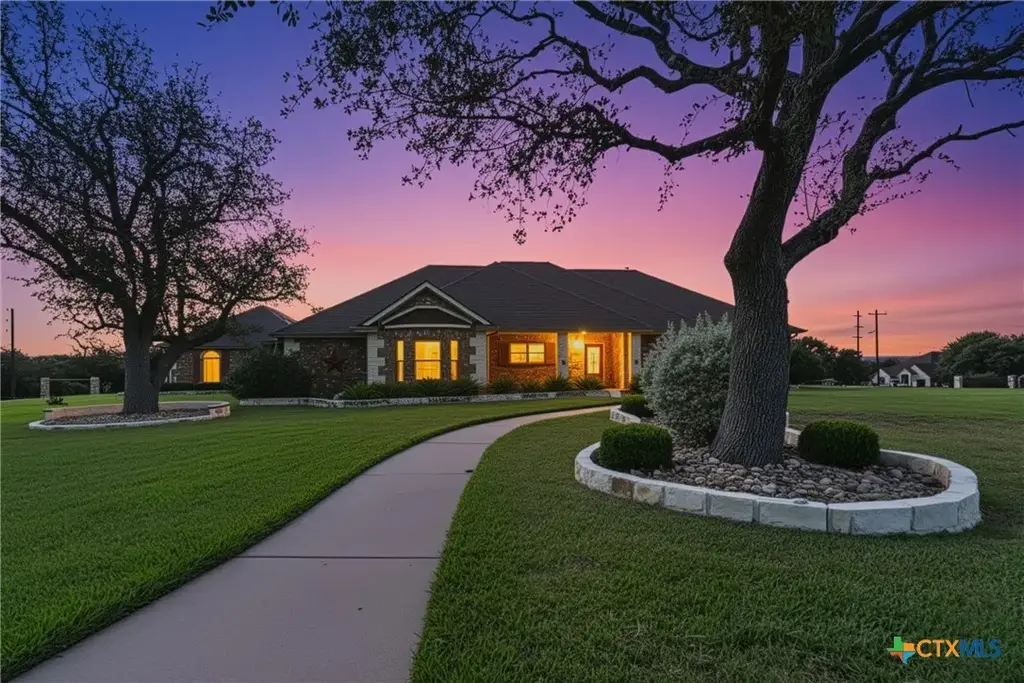180 Honeysuckle Drive, Killeen