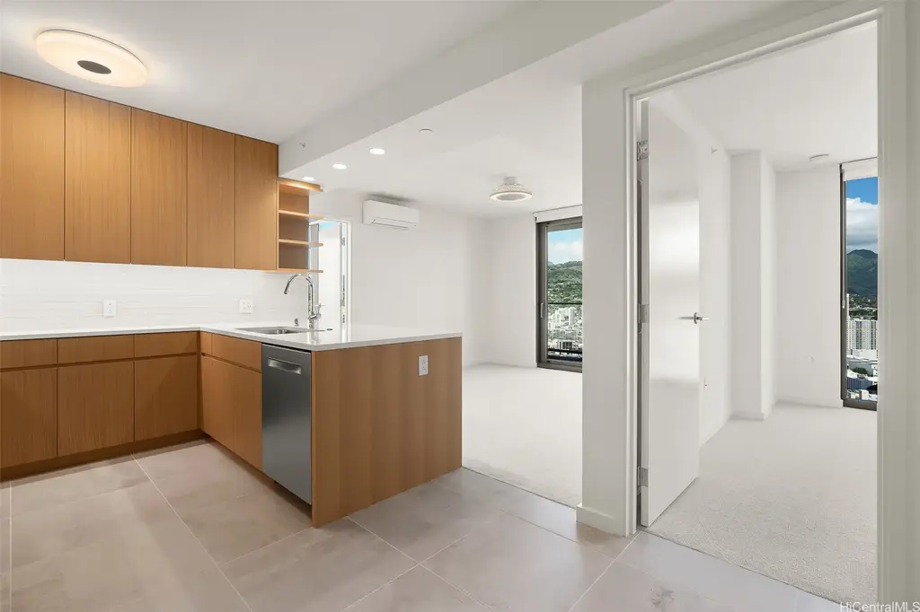 1388 Kapiolani Boulevard # 3811, Honolulu